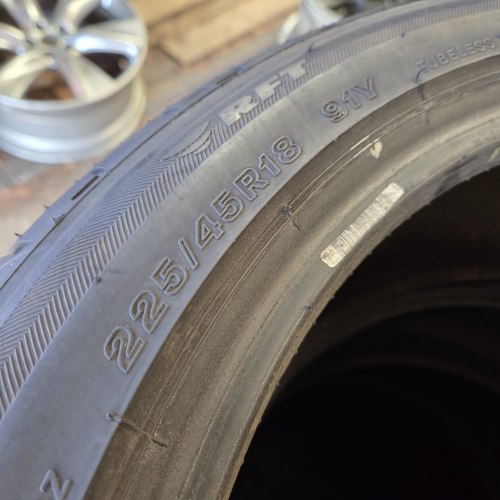 Пара шин 225 45 r18 Bridgestone Potenza s001rsc ☆ 91Y бг. Остаток 7мм