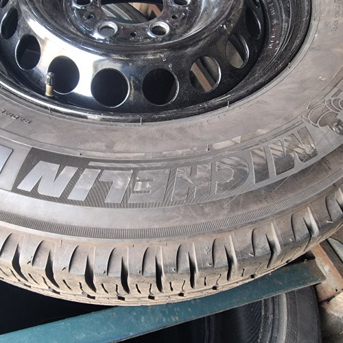 225 75 r16C Michelin Agilis camping 5023г. Остаток 8+мм