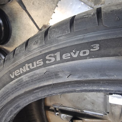 245 40 r21 Hankook Ventus s1evo3 7.5mm 0822г.
