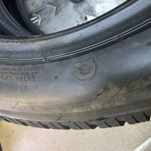Пара шин 205 55 r16 Bridgestone Blizzak lm 005 DriveGuard rsc.3523г.8.2mm., 8.2 мягк. 22г.99%остаток