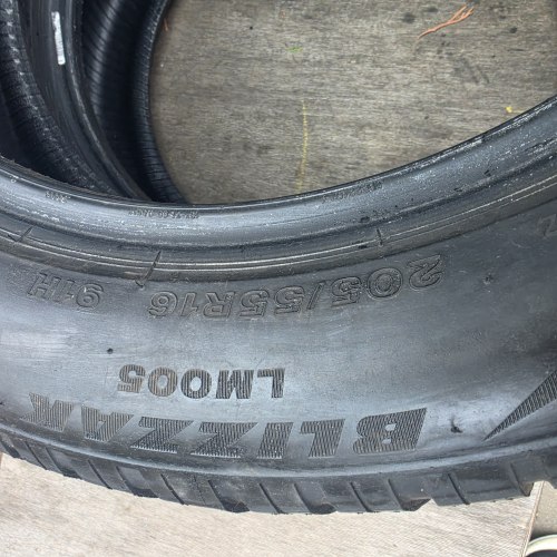 Пара шин 205 55 r16 Bridgestone Blizzak lm 005 5.5mm 20g.