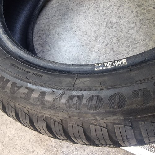 205 55 r16 Goodyear UltraGrip 9+ 8.5mm 2122г.95%остаток, латочка