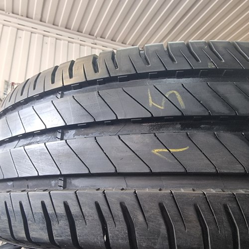 235 65 r16c Michelin Agilis 3 121/119R
