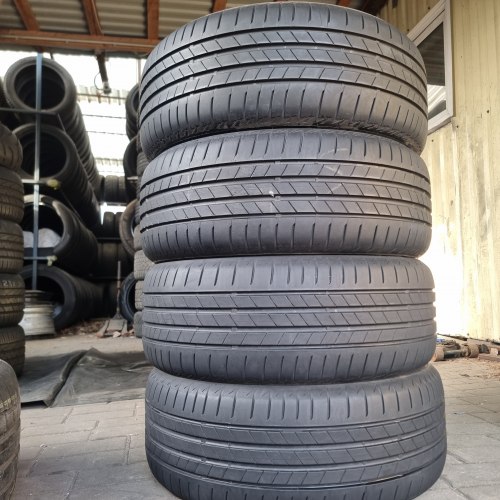Комплект шин 225 50 r18 Bridgestone Turanza T005 5.7мм6.5мм 95%остаток 22г.