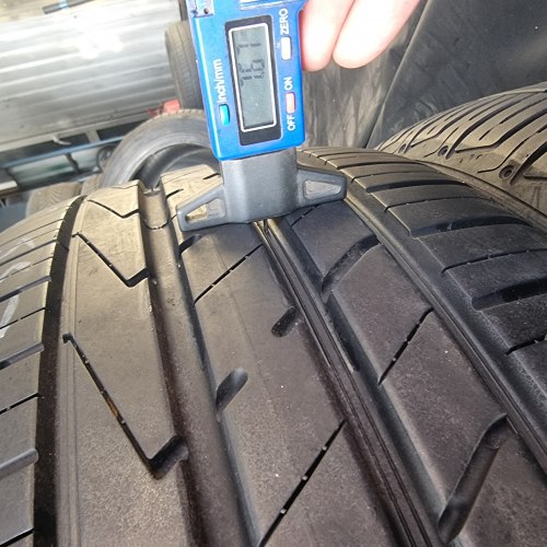 Комплект шин 235 50 r19 Hankook Ventus s1evo2 suv 7.5мм 6.9мм 95%остаток