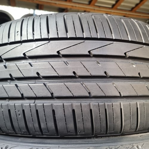 Комплект шин 235 50 r19 Hankook Ventus s1evo2 suv 7.5мм 6.9мм 95%остаток