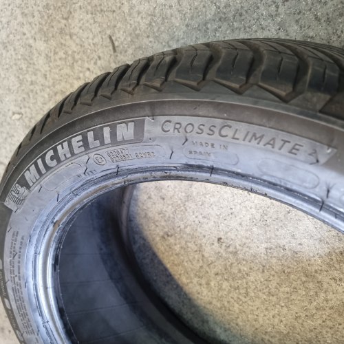 255 45 r18 Michelin Cross climate 2 99.9% остаток