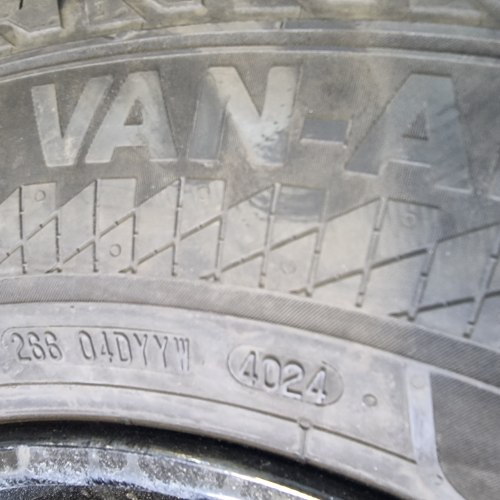 Пара шин 235 65 r16c Semperito Van-Allseason 4024г. 7мм 85%остаток