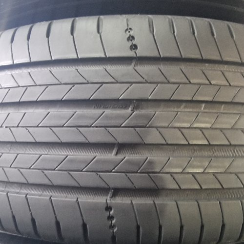 Комплект шин 225 45 r19 Michelin e.primacy 2 6.3mm 4624г. 99%остаток