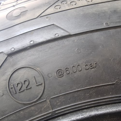 Пара шин 225 75 r16c Continental ContiVanContact 100 25г. 99.9%остаток