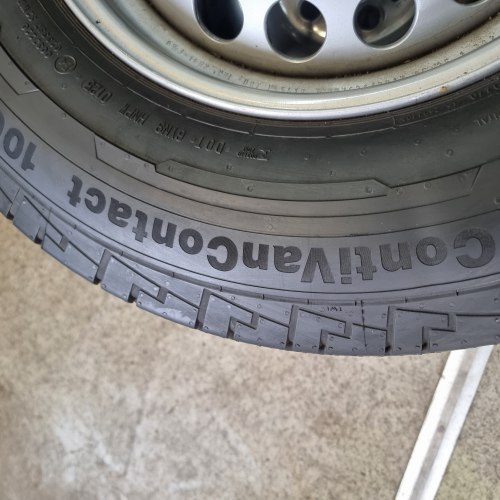 Пара шин 225 75 r16c Continental ContiVanContact 100 25г. 99.9%остаток