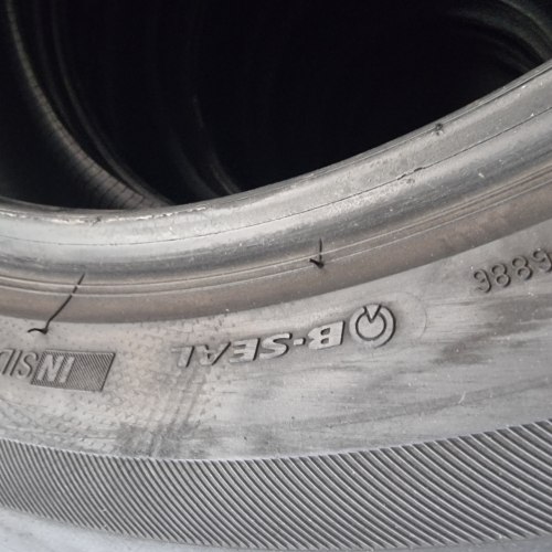 Комплект шин 235 55 r18 Bridgestone Alenza 001 4918г. 85%остаток 5.5-6мм