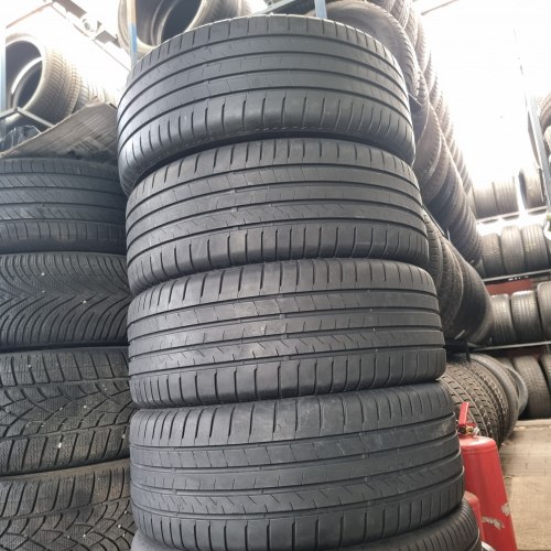 Комплект шин 235 55 r18 Bridgestone Alenza 001 4918г. 85%остаток 5.5-6мм