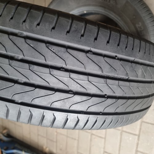 Пара шин 225 65 r17 Continental UltraContact 5.2mm 80%остаток