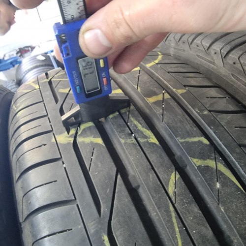 Пара шин 225 50 r18 Bridgestone Turanza t001* 7мм. 15