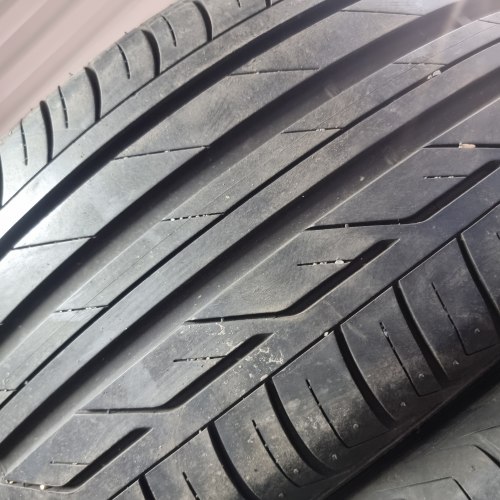 Пара шин 225 50 r18 Bridgestone Turanza t001* 7мм. 15