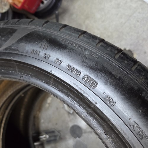 Пара шин 225 50 R18 Pirelli P zero ☆ остаток 6мм. 17г