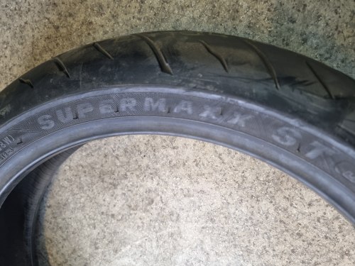 120 70 r17 Maxxis Supermaxx st j 24г 99%остаток