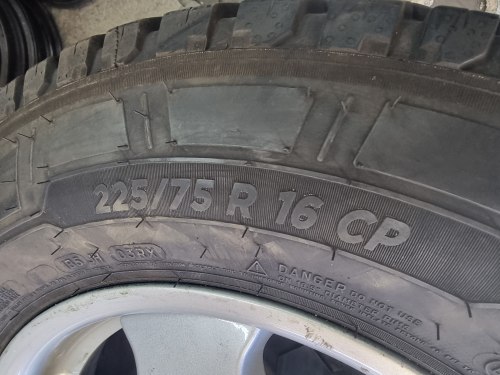 225 75 r16c Michelin CrossClimateCamping 7.5mm 95% остаток 24г