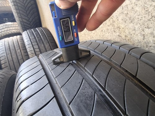 Комплект шин 235 50 R19 Michelin Primacy 4 s1 95%остаток 6.5мм 6.7мм