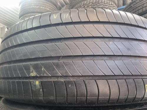 Комплект шин 235 50 R19 Michelin Primacy 4 s1 95%остаток 6.5мм 6.7мм