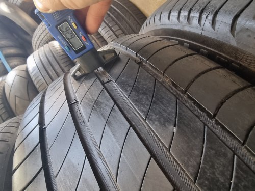 Комплект шин 235 50 R19 Michelin Primacy 4 s1 95%остаток 6.5мм 6.7мм