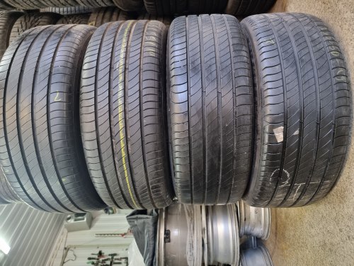 Комплект шин 235 50 R19 Michelin Primacy 4 s1 95%остаток 6.5мм 6.7мм
