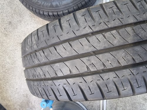 Пара шин 235 65 r16c Michelin Agilis 115/113R 19г. 7.3mm. 90%остаток