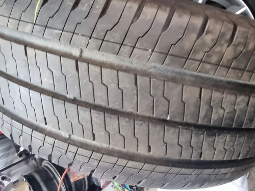 235 65 R16c Continental VanContactEco 23г 7.5mm 95% остаток