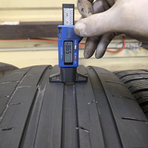 Комплект шин 255 40 R21 Continental Sport Contact 6 R01 21-22г остаток 4.8мм-6мм