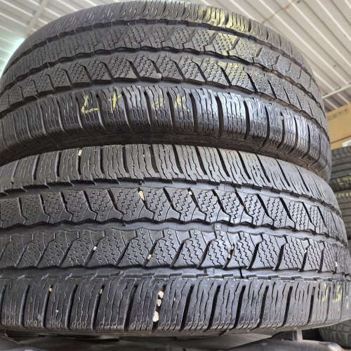 Пара шин 235 65 R16C Continental VanContactWinter 46н.24г. Остаток 8мм