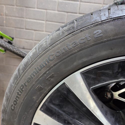 Пара шин 215 55 r18 Continental ContiPremiumContact2 17г 7.5мм с минимальным износом