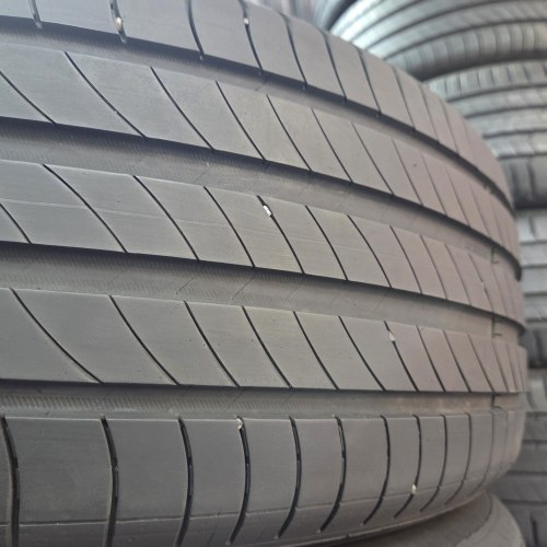 Комплект шин 225 55 r18 Michelin Primacy 4 S1 20г-22 Сост.90% остаток 5-5.8мм