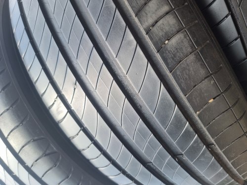 Пара шин 225 55 r18 Michelin Primacy 4 4120г. Сост.90% остаток 5.5мм