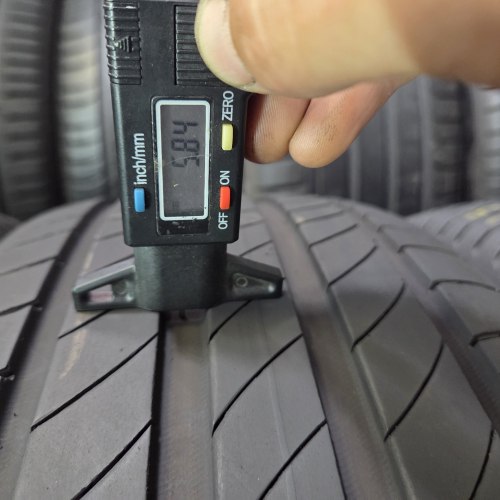 Комплект шин 225 55 r18 Michelin Primacy 4 S1 20г-22 Сост.90% остаток 5-5.8мм