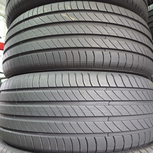 Комплект шин 225 55 r18 Michelin Primacy 4 S1 20г-22 Сост.90% остаток 5-5.8мм