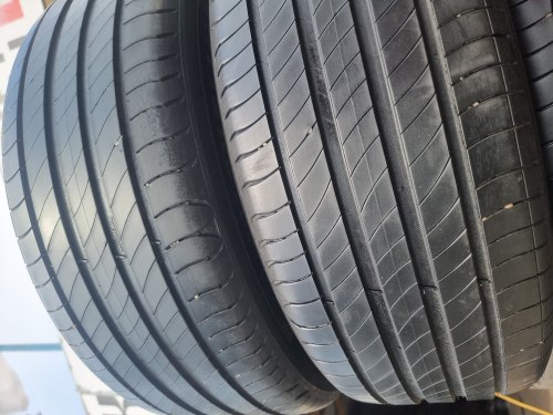Пара шин 225 55 r18 Michelin Primacy 4 4120г. Сост.90% остаток 5.5мм