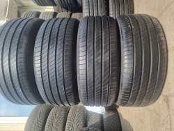 Комплект шин 225 45 r17 Michelin Primacy 4 21г. Сост. 95% остаток 6.2mm
