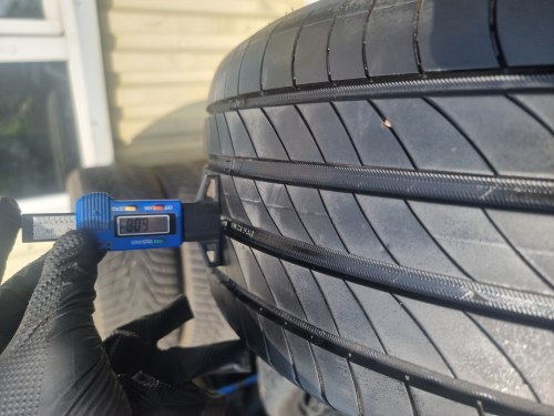 Комплект шин 225 45 r17 Michelin Primacy 4 21г. Сост. 95% остаток 6.2mm
