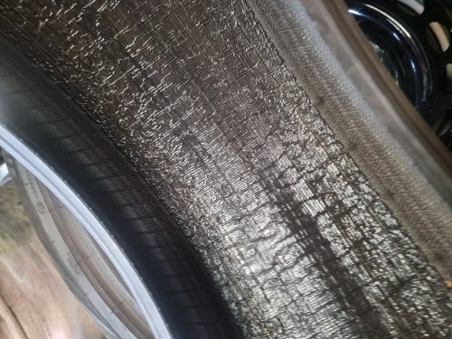 Комплект шин 235 50 r19 Pirelli Scorpion Verde seal, 20г. 23г. зад 255 45 r19 остаток 90-95%