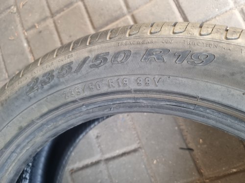 Комплект шин 235 50 r19 Pirelli Scorpion Verde seal, 20г. 23г. зад 255 45 r19 остаток 90-95%