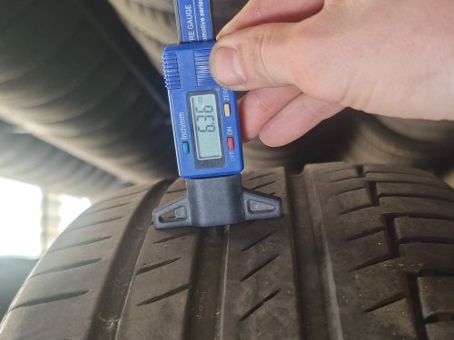 Пара шин 235 50 r19 Continental PremiumContact 6 23г. Сост.90% остаток