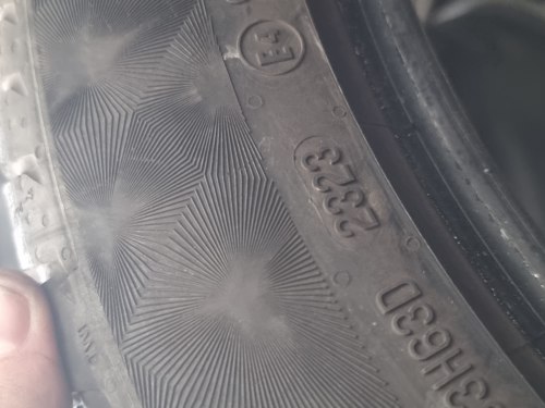 Пара шин 235 50 r19 Continental PremiumContact 6 23г. Сост.90% остаток