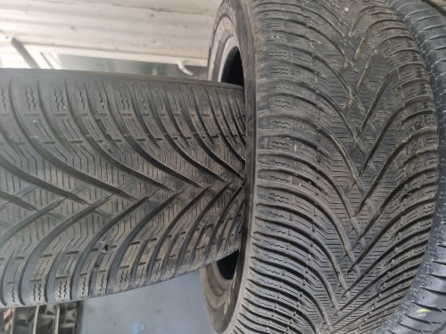 Пара шин 235 50 r18 BF Goodrich g-ForceWinter 6.5mm 90% остаток 2820г.