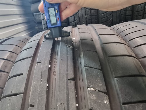 Пара шин 255 45 r18 Dunlop Sport Maxx rt2 22-23г. 7.5-8мм95%остаток