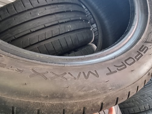 Пара шин 255 45 r18 Dunlop Sport Maxx rt2 22-23г. 7.5-8мм95%остаток