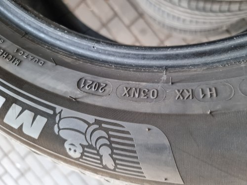Комплект шин 215 60 r17 Michelin Primacy4 s1 6мм 90%остаток
