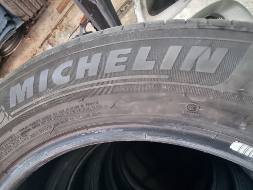 Комплект шин 215 60 r17 Michelin Primacy4 s1 6мм 90%остаток
