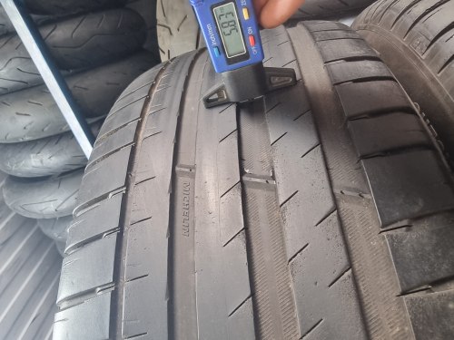 Пара шин 235 50 r20 Michelin Pilot sport 4 suv (J LR)5.8мм 85%остаток 20г