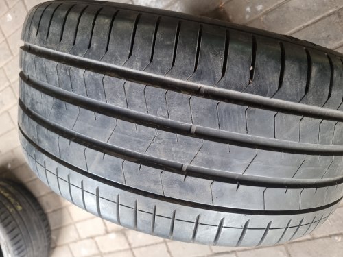 305 40 r20 Pirelli Pzero ☆rsc BMW 18г 6.5mm 90,%остаток